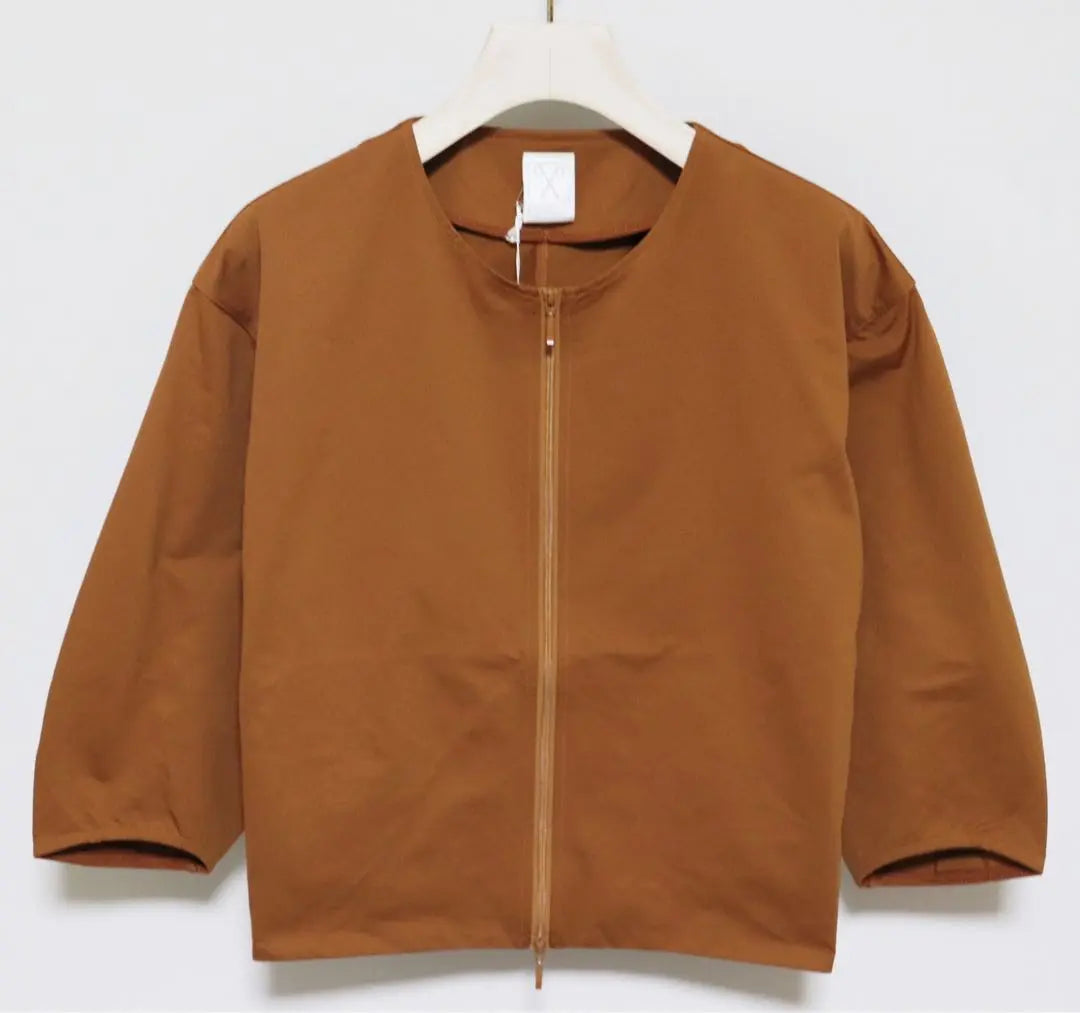 《Pupla》 New short length No color jacket blouson 38 (m) | 《ププラ》新品 ショート丈 ノーカラージャケット ブルゾン 38(M)