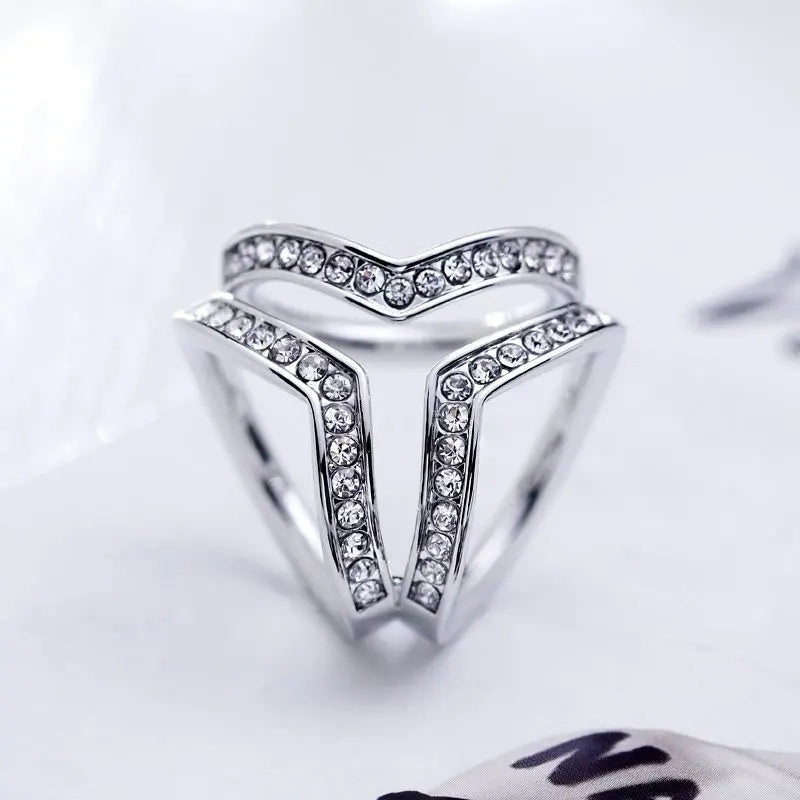 ♥️Limited quantity♥️Women's scarf ring, silver stone, V-shaped buckle