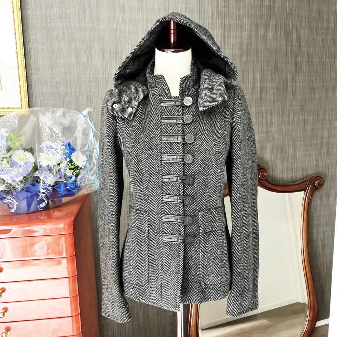 Good condition GUCCI Cashmere Herringbone Down Jacket Tweed Coat