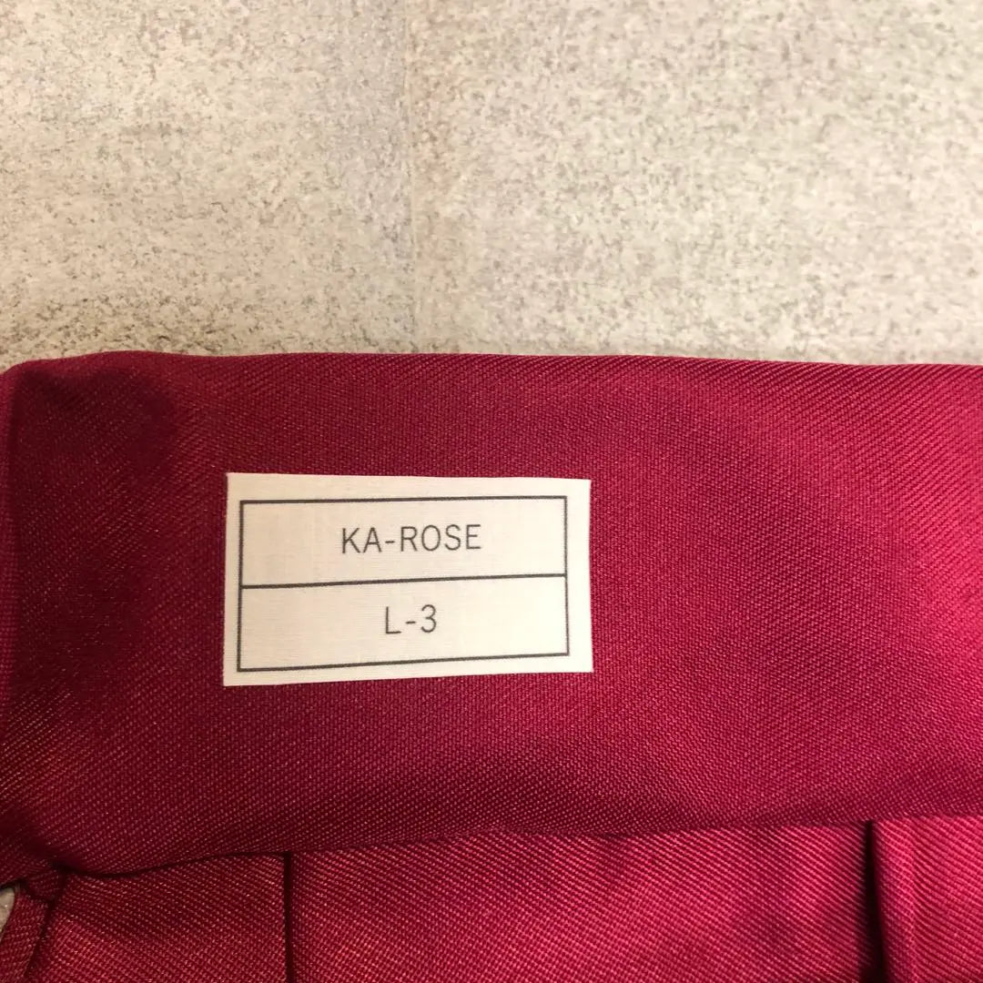 b5 Hakama/Rose, size L