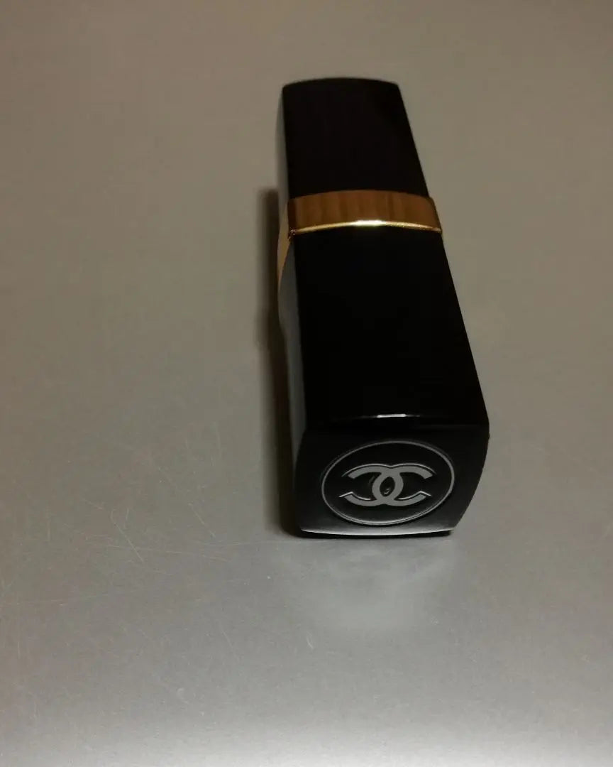 Chanel Hydra Base 65 Red Eclair