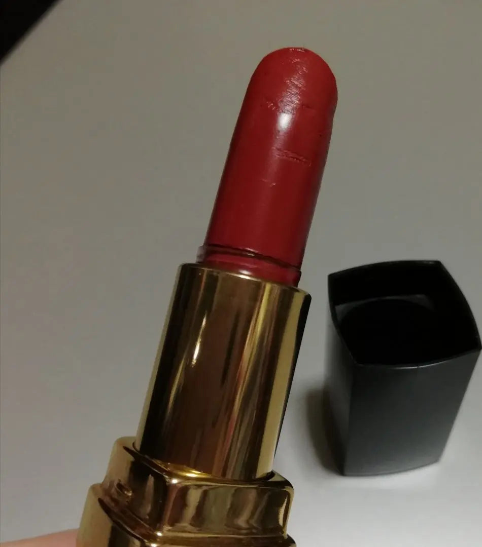 Chanel Hydra Base 65 Red Eclair