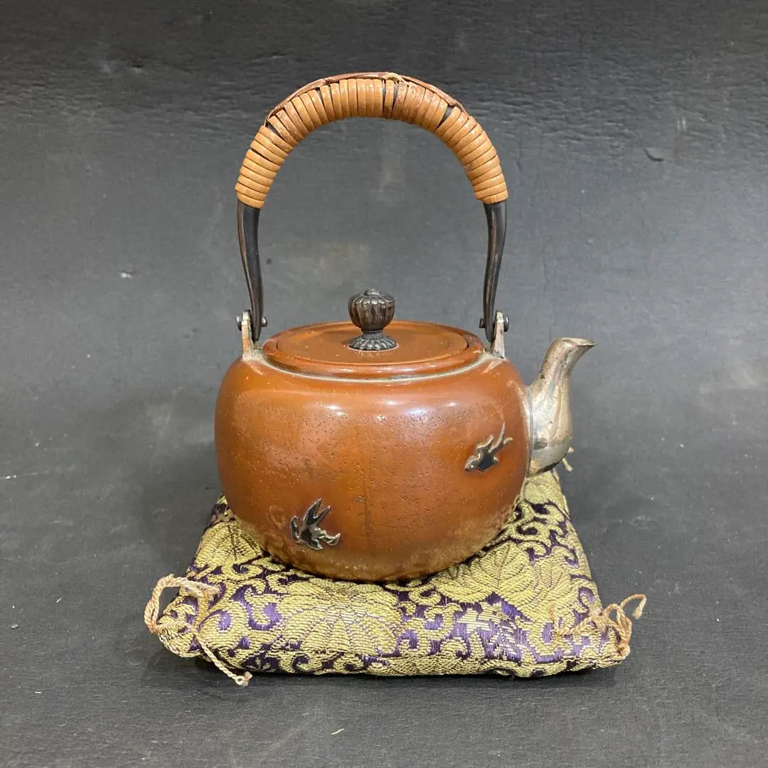 Iron kettle, iron bottle, teapot, Munehiro, silver, copper