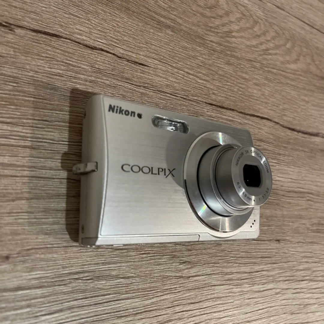 2031 Nikon COOLPIX Digital Camera S200