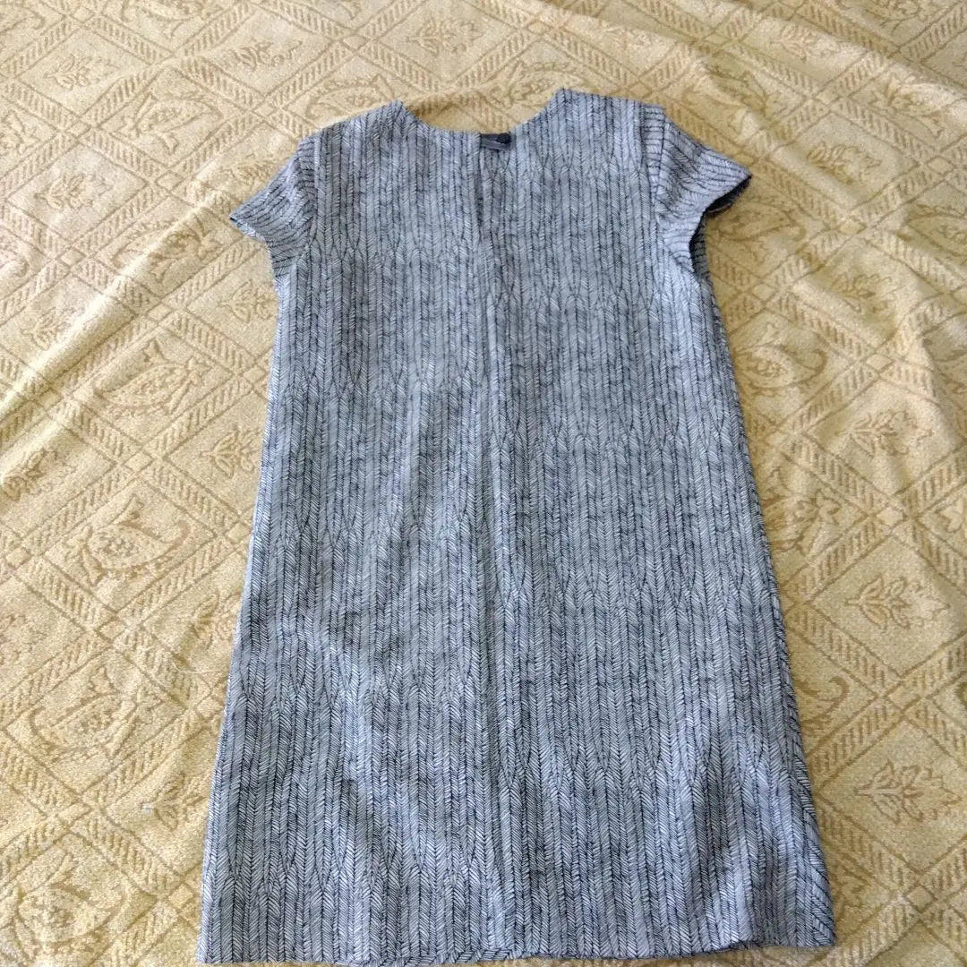 [ZARA BASIC] Gray Pattern Box One Piece M size