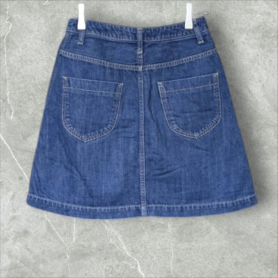 {snidel} Minifalda vaquera Snidel con botones trapezoidales en la parte delantera azul | 《snidel》スナイデル デニム ミニスカート 台形 ボタンフロント ブルー