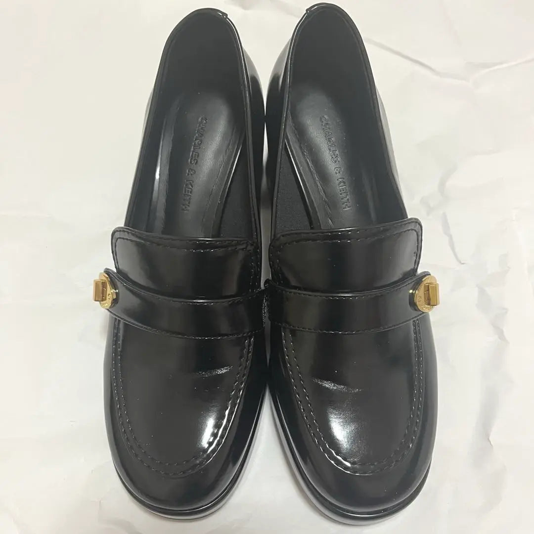 Charles & Keith Metallic Accent Loafer Pumps 22.5cm