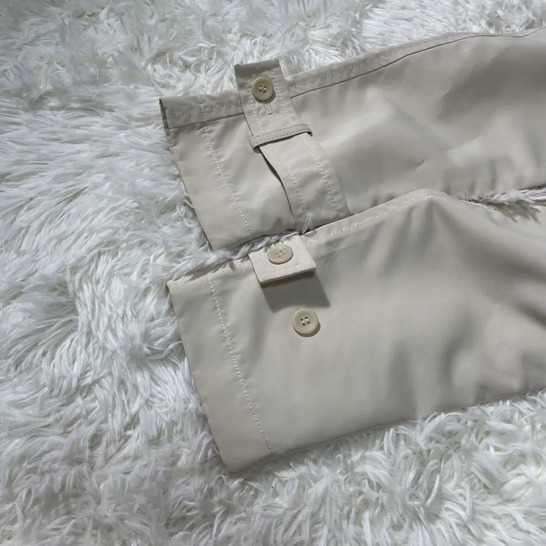 Uniqlo trench coat beige light belt included