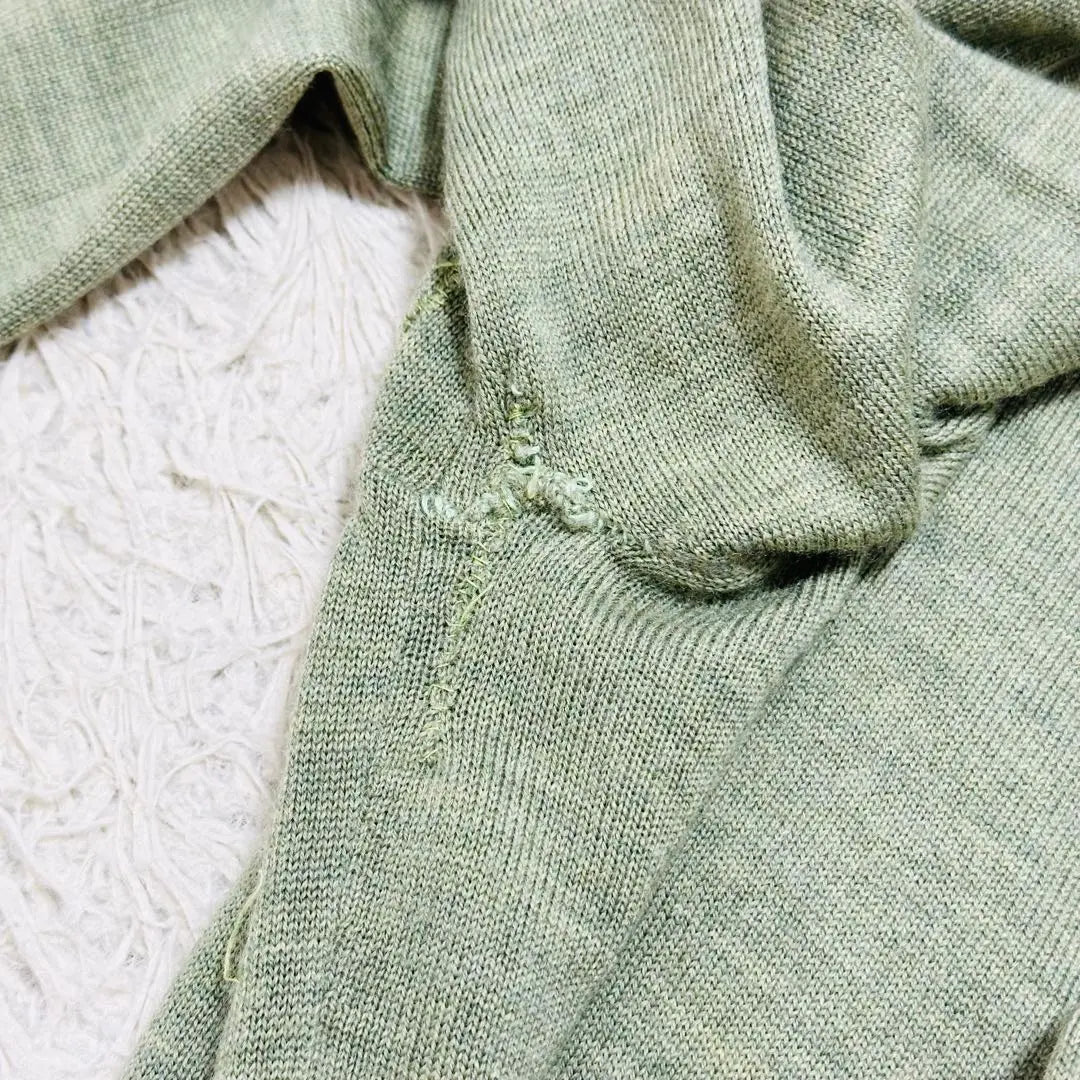 Uniqlo 100% stretch wool high gauge knit cardigan Sage Green