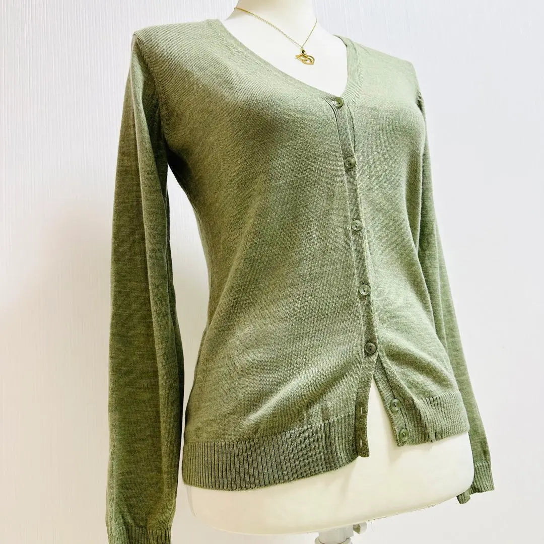 Uniqlo 100% stretch wool high gauge knit cardigan Sage Green