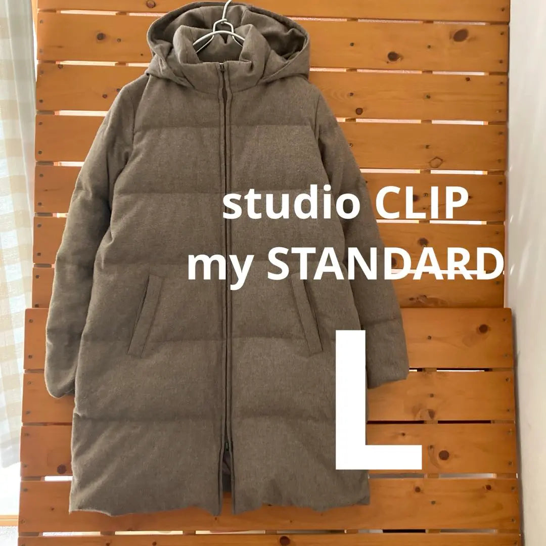 Studio CLIP hooded down jacket