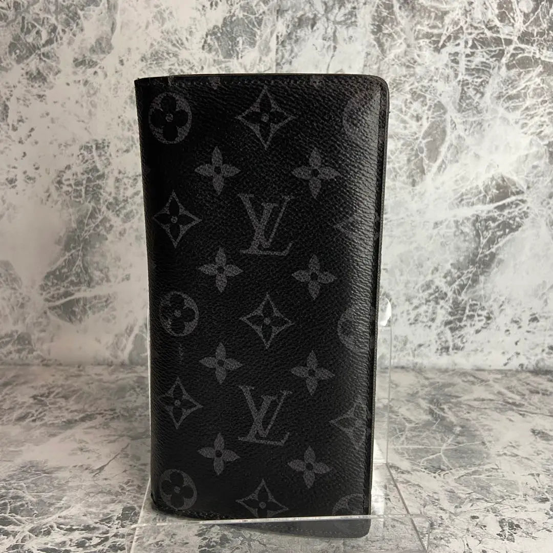 ✨LOUIS VUITTON✨ Cartera larga plegable Eclipse de Louis Vuitton