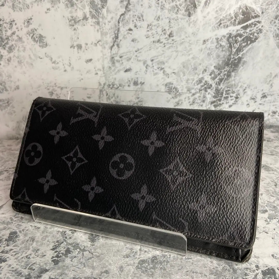 ✨LOUIS VUITTON✨ Cartera larga plegable Eclipse de Louis Vuitton