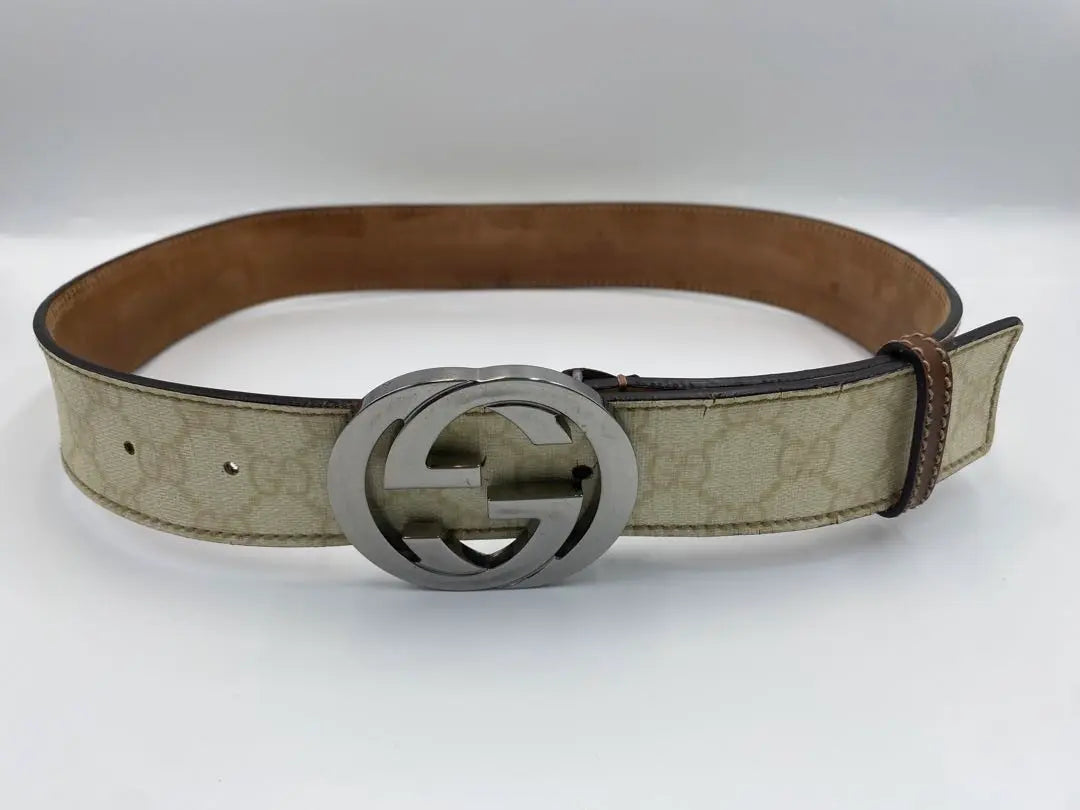 Beautiful condition!! ️Gucci belt interlocking GG Supreme leather unix