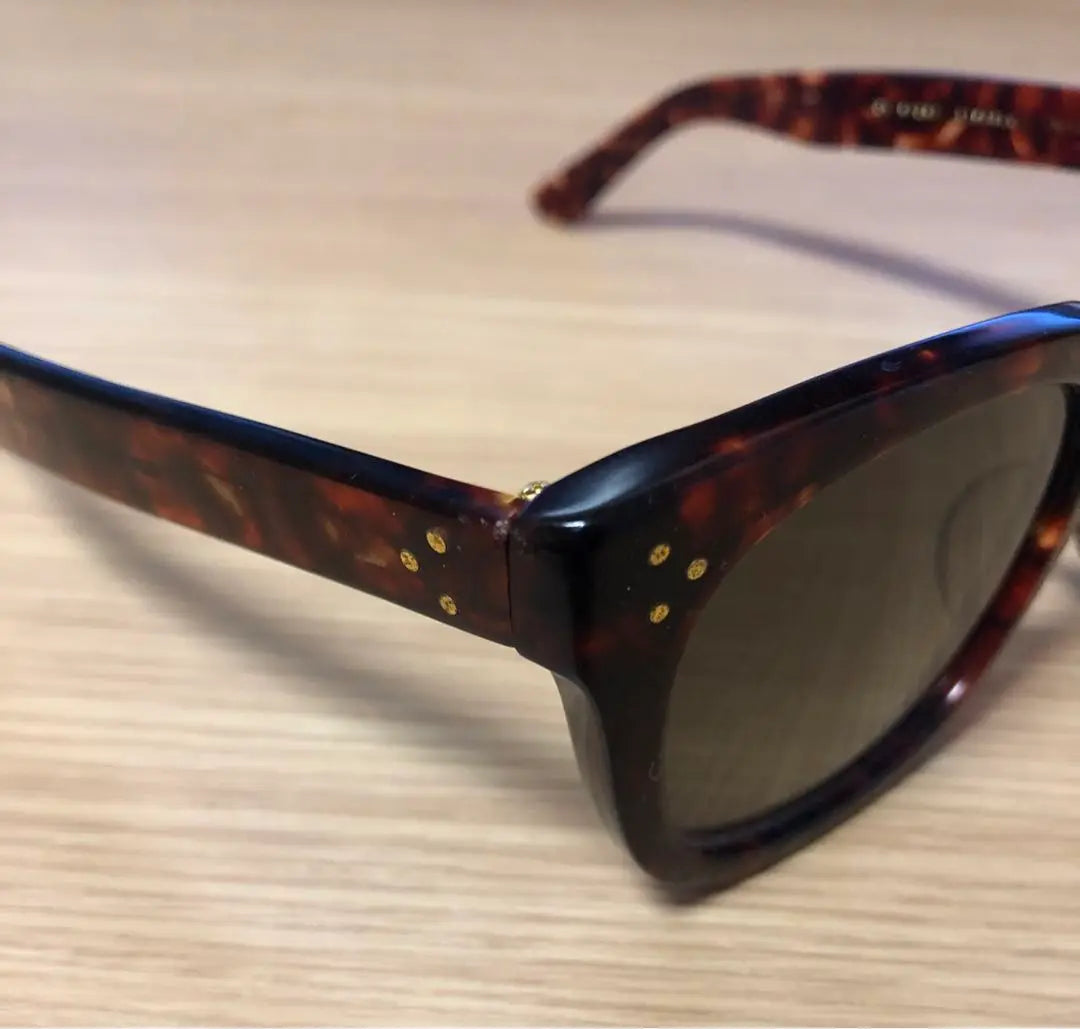 [For masa only] UNUSED tortoiseshell Wellington sunglasses