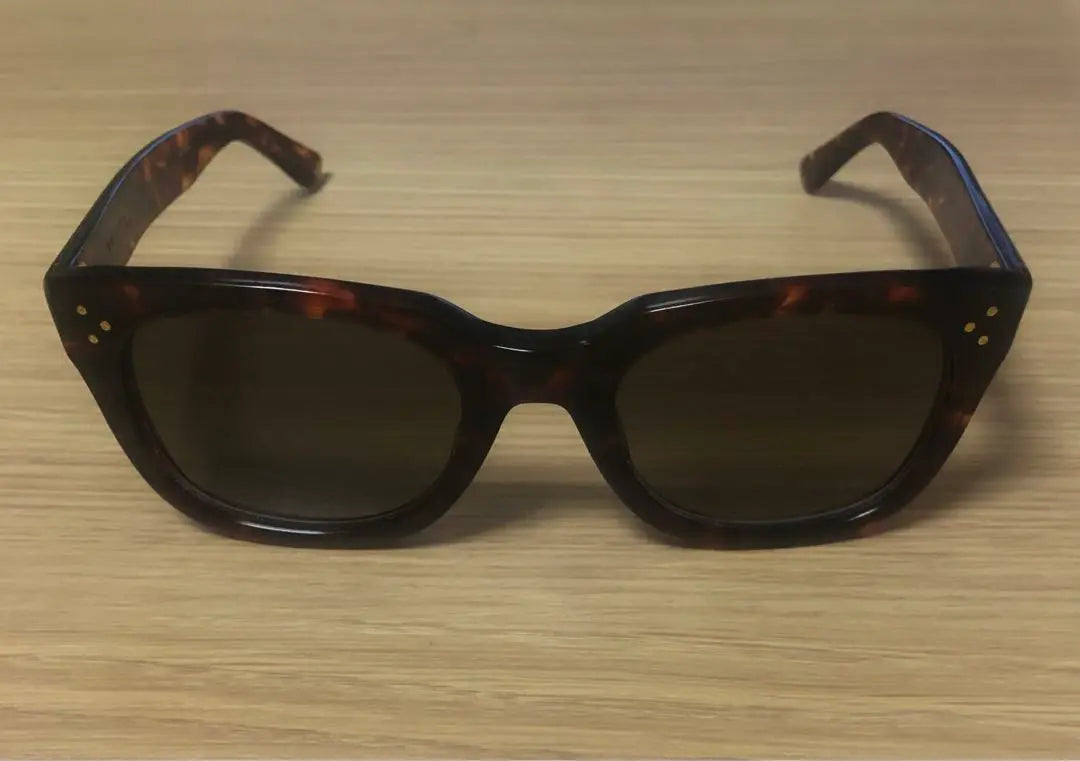 [For masa only] UNUSED tortoiseshell Wellington sunglasses