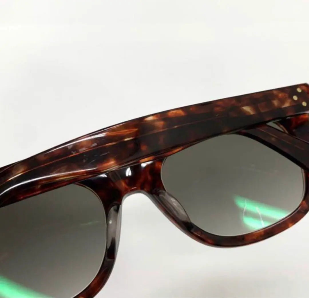 [For masa only] UNUSED tortoiseshell Wellington sunglasses