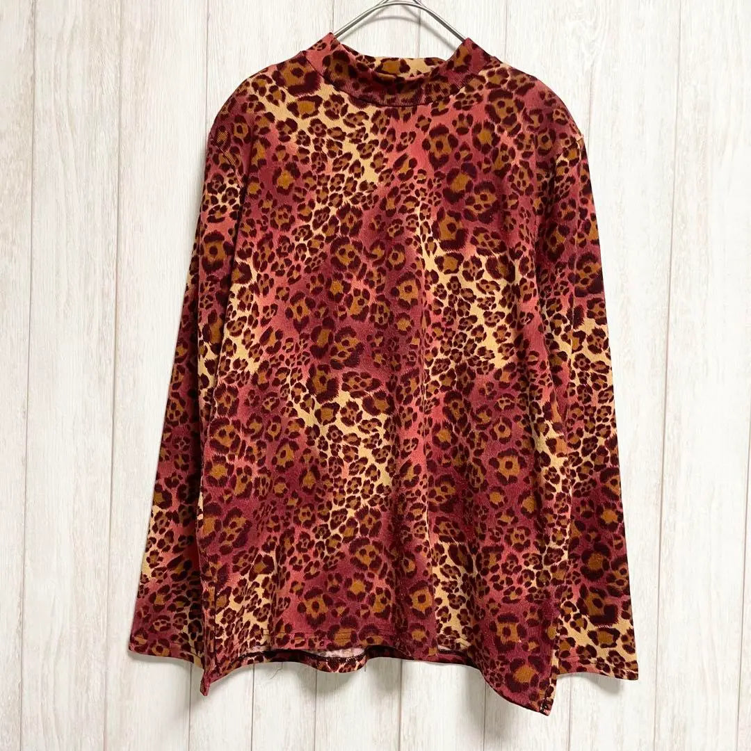 [TOMOMI] Patrón total patrón de leopardo corte de cuello simulado -coser/Manga larga primavera/invierno/Mrs. | 【tomomi】総柄 ヒョウ柄 モックネック カットソー/長袖 春 秋冬/ミセス