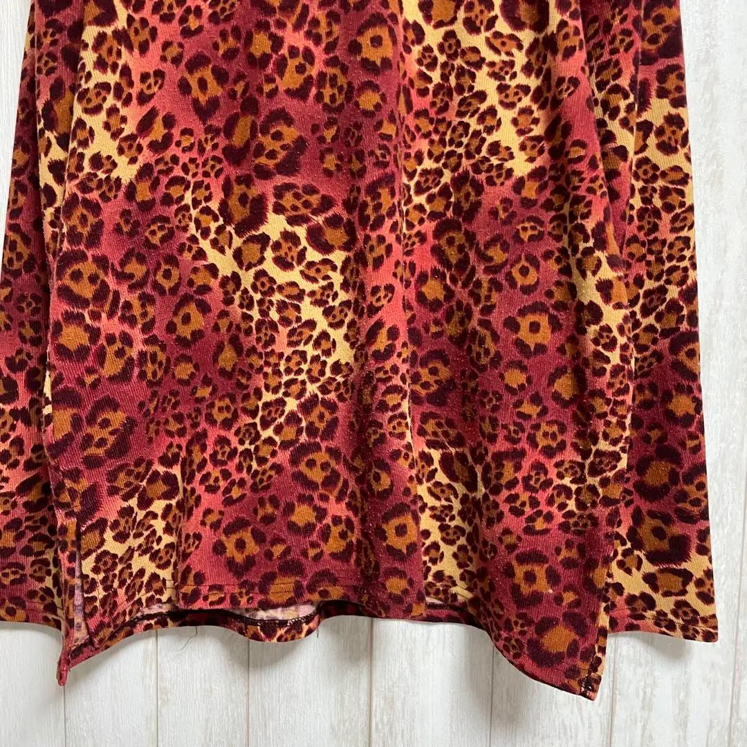 [TOMOMI] Total pattern leopard pattern mock neck cut -sew/Long sleeve spring/winter/Mrs.