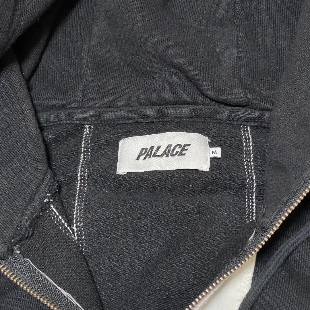 ●PALACE ●Half zip ●Hooded hoodie ●Body pocket