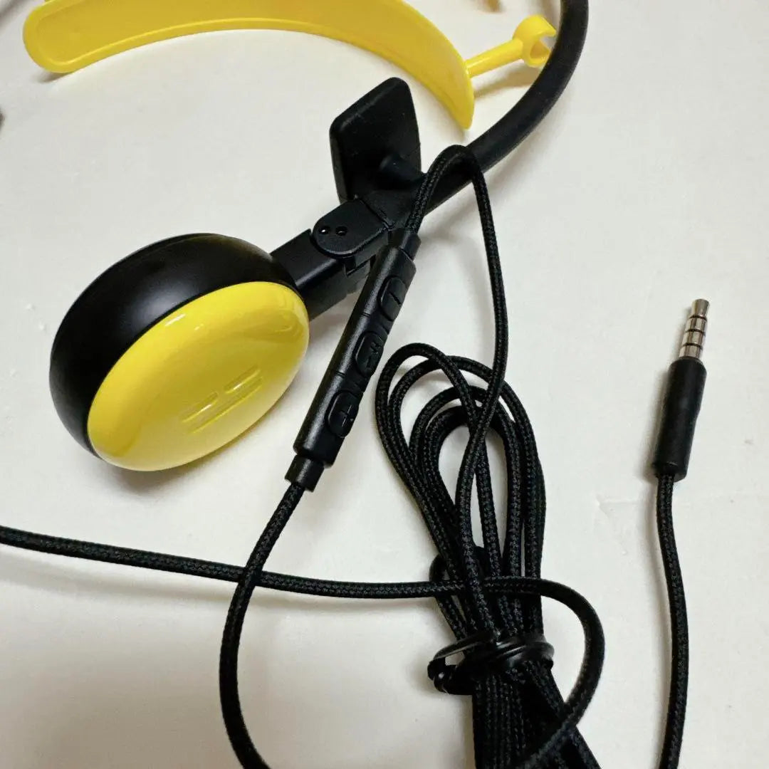 Off-ear headphones, maximum comfortable ear speakers, non-contact earphones