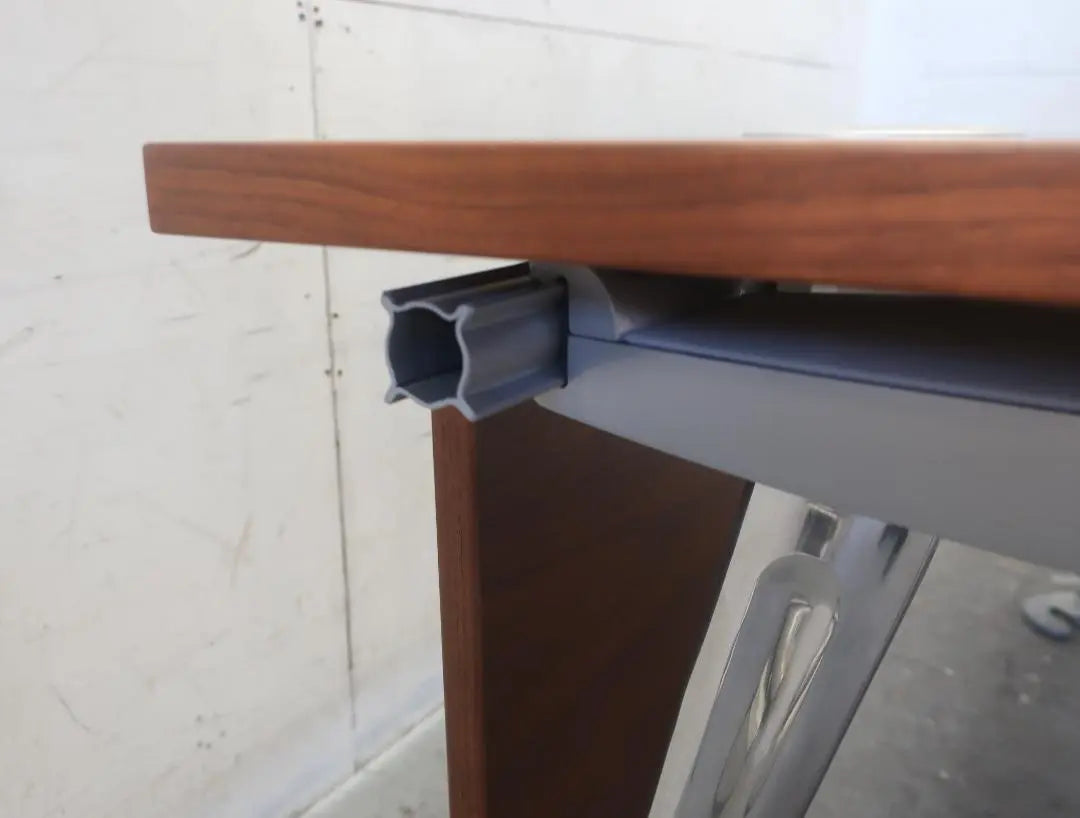 Herman Miller ■Abak ■Environments ■Walnut ■Executive Desk