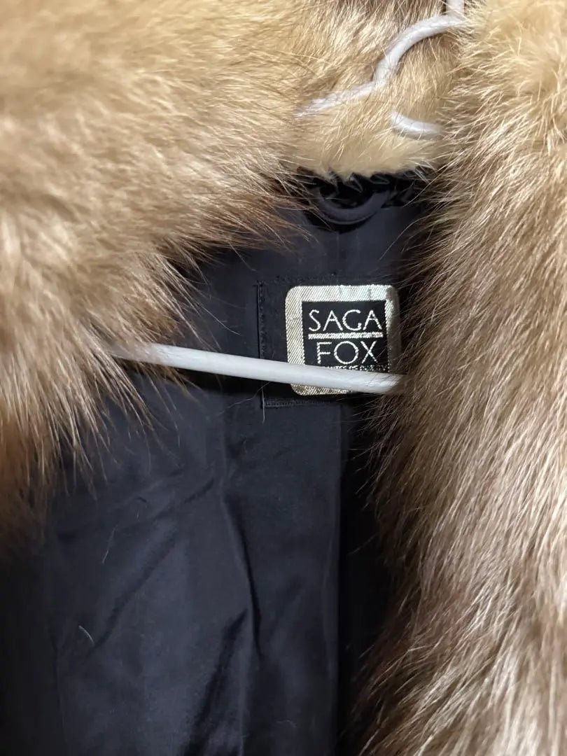 2.6 million luxury SAGA FOX Saga Fox fur long fur coat