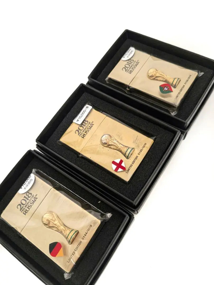 [New] FIFA World Cup 2018 Oil Lighter 3 Sets (30,000 yen)