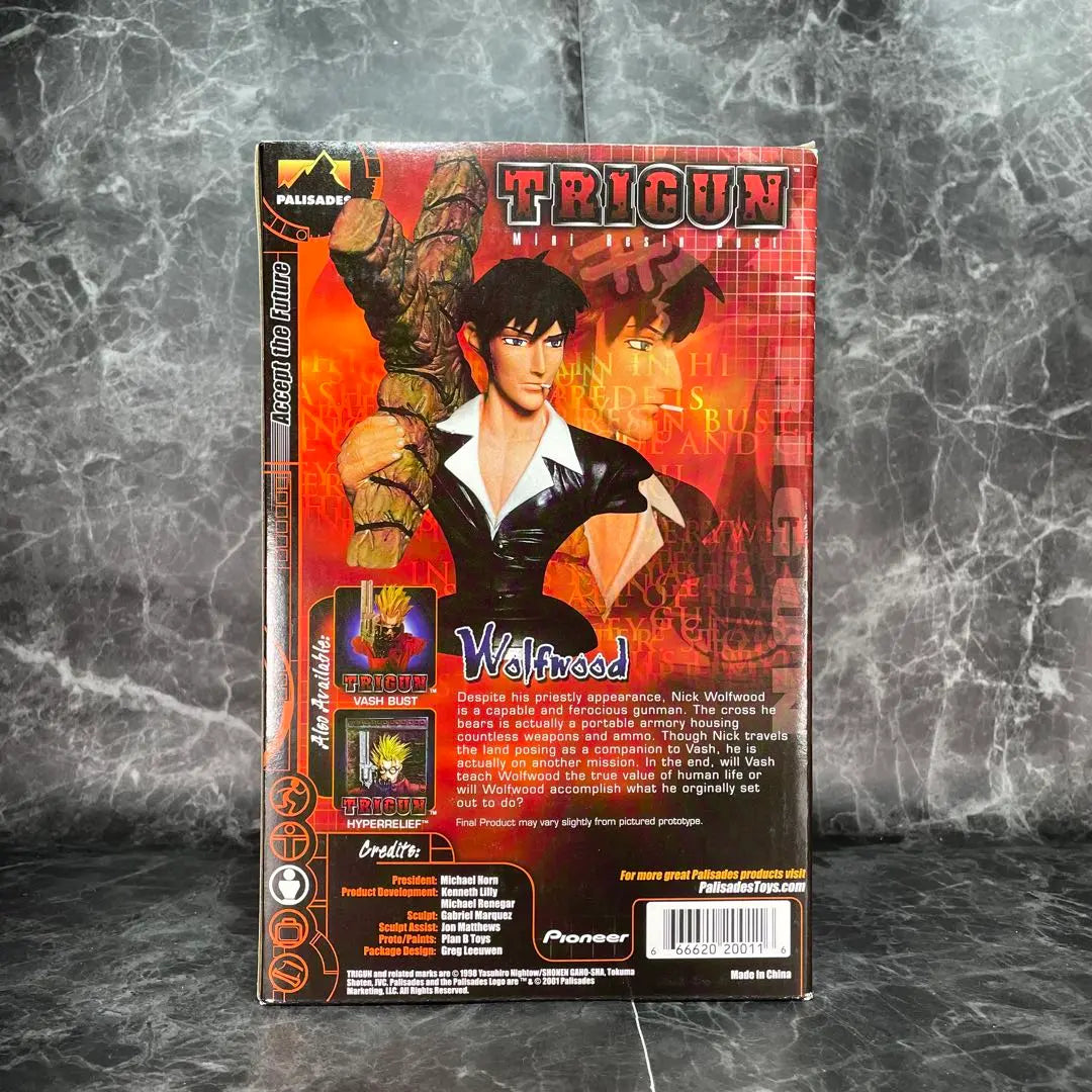 Limited Edition [New and unopened] TRIGUN Wolfwood bust, bulk purchase possible