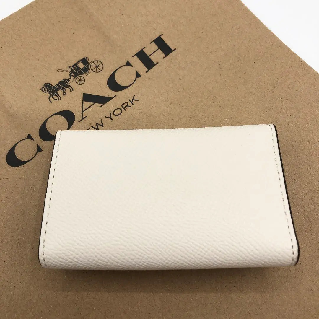 [COACH☆Nuevo]☆Estuche para llaves con cinco anillos☆Blanco☆Color muy popular☆