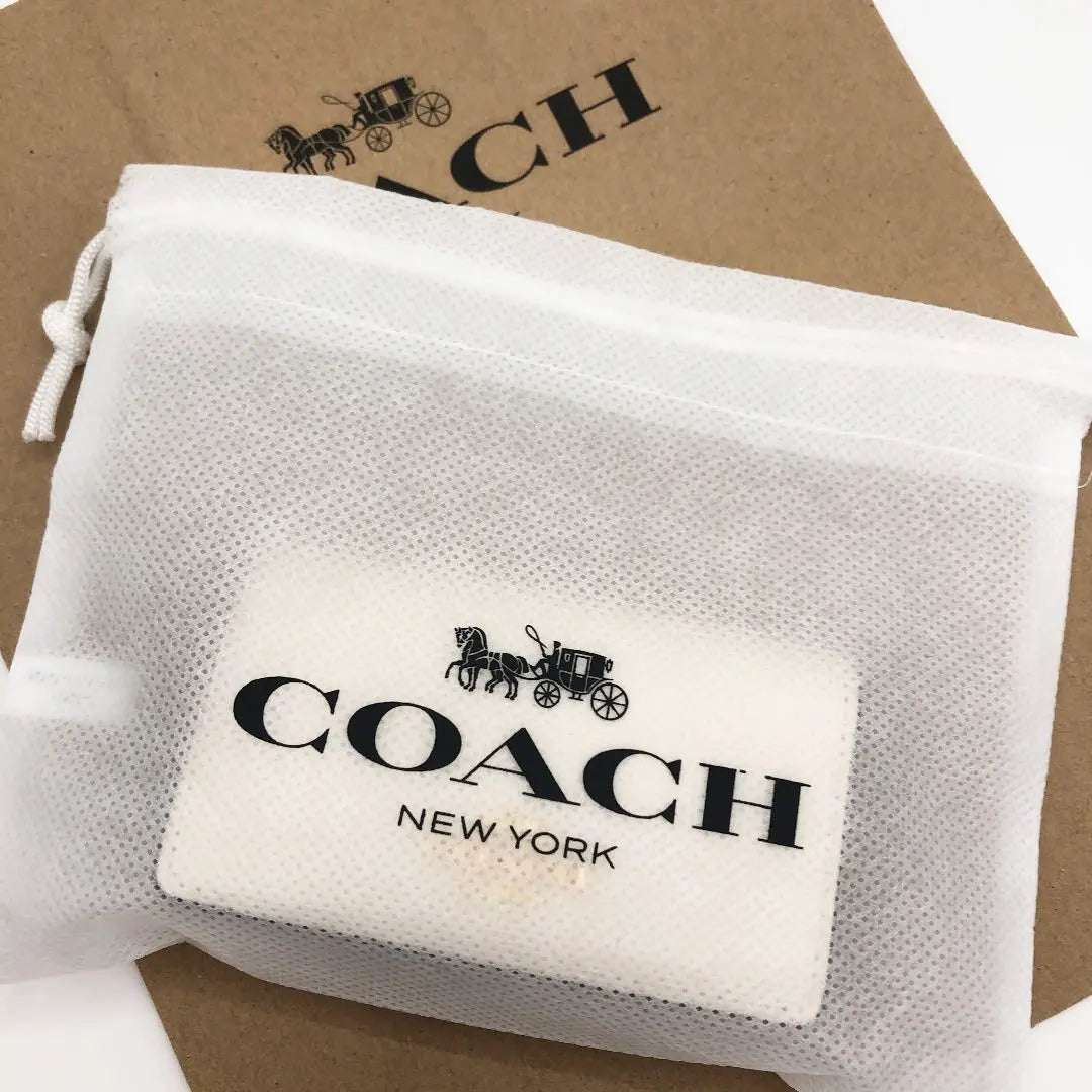 [COACH☆New]☆Five Ring Key Case☆White☆Very Popular Color☆