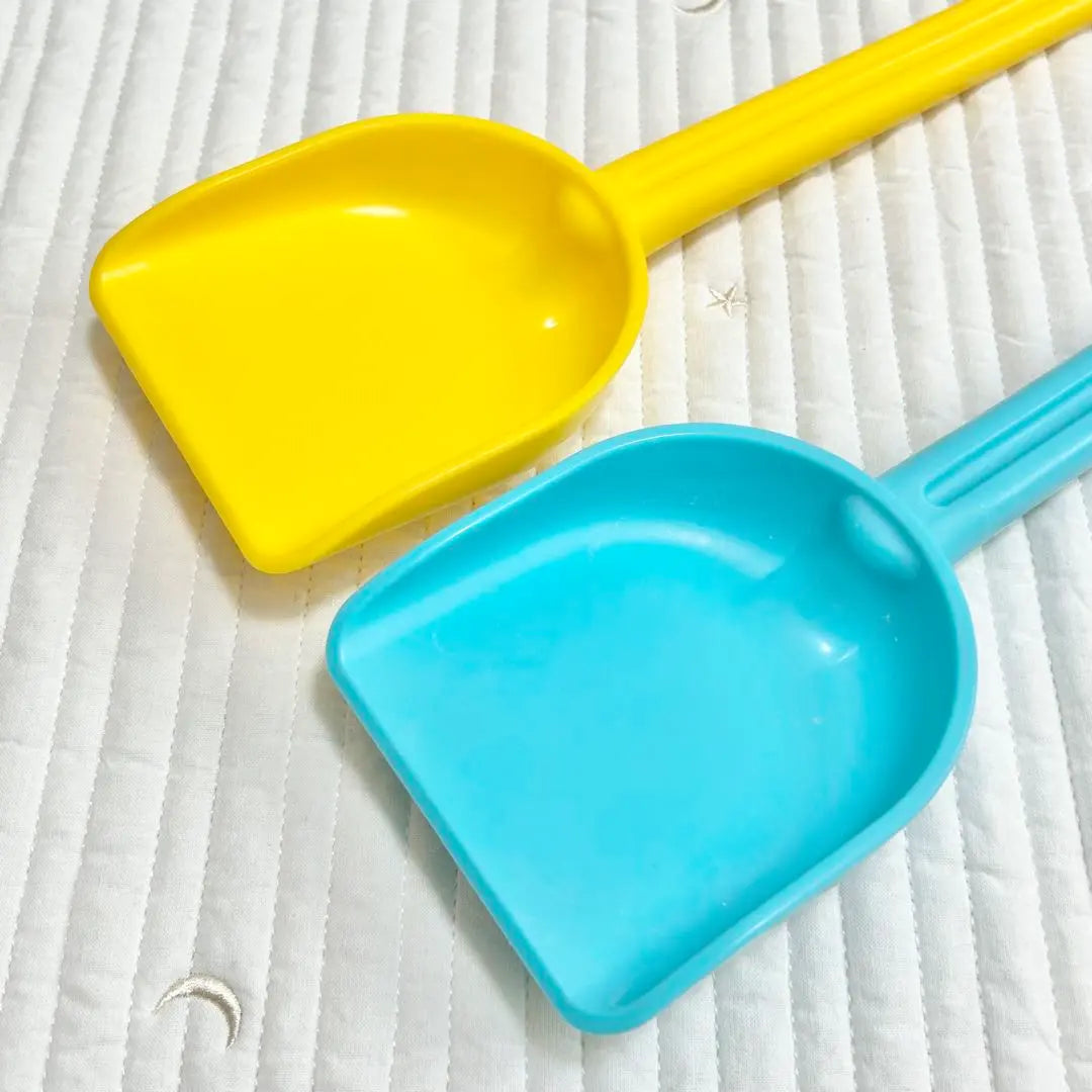 IKEA Shovel Scoop Kids Toys Sand Play Discontinued Product