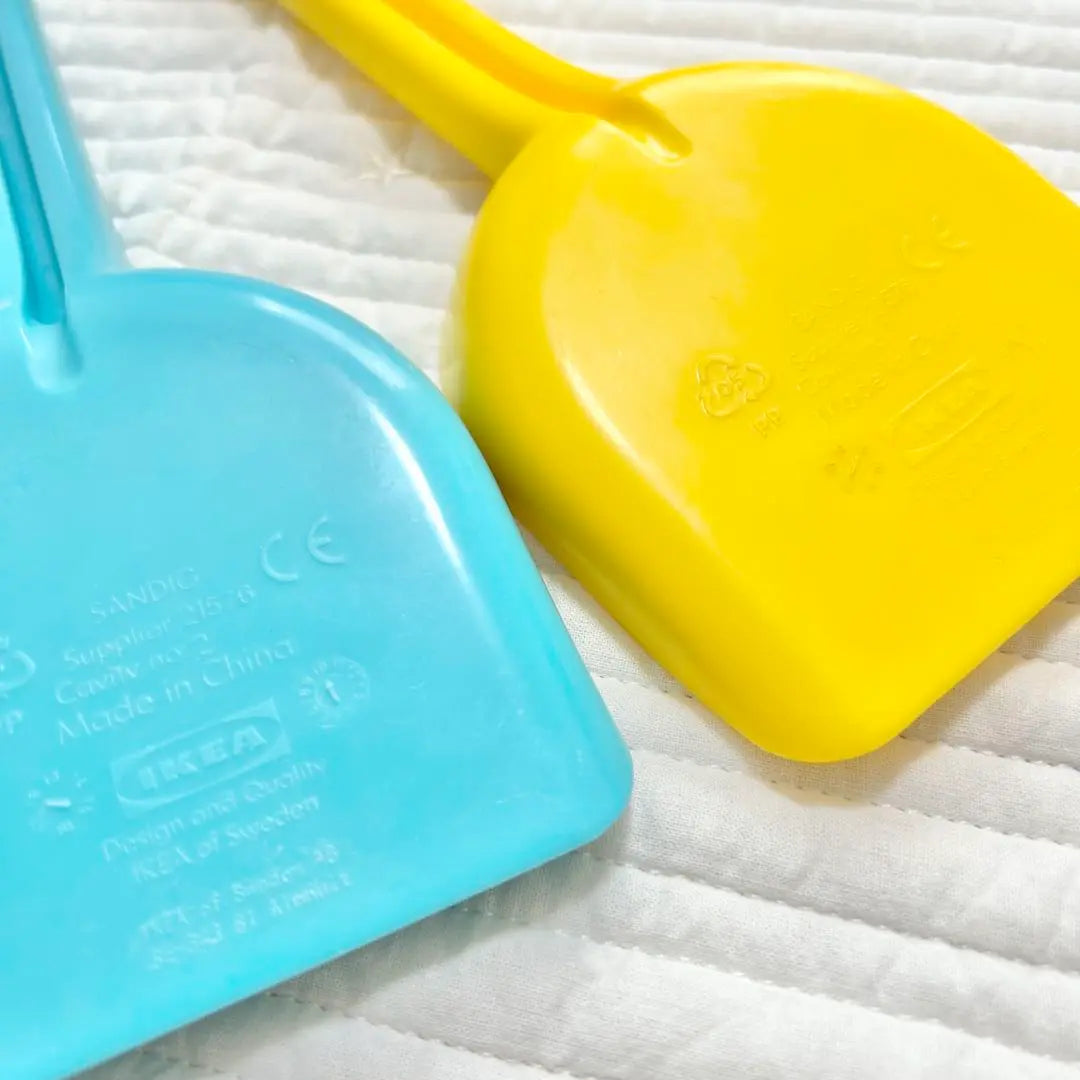 IKEA Shovel Scoop Kids Toys Sand Play Discontinued Product