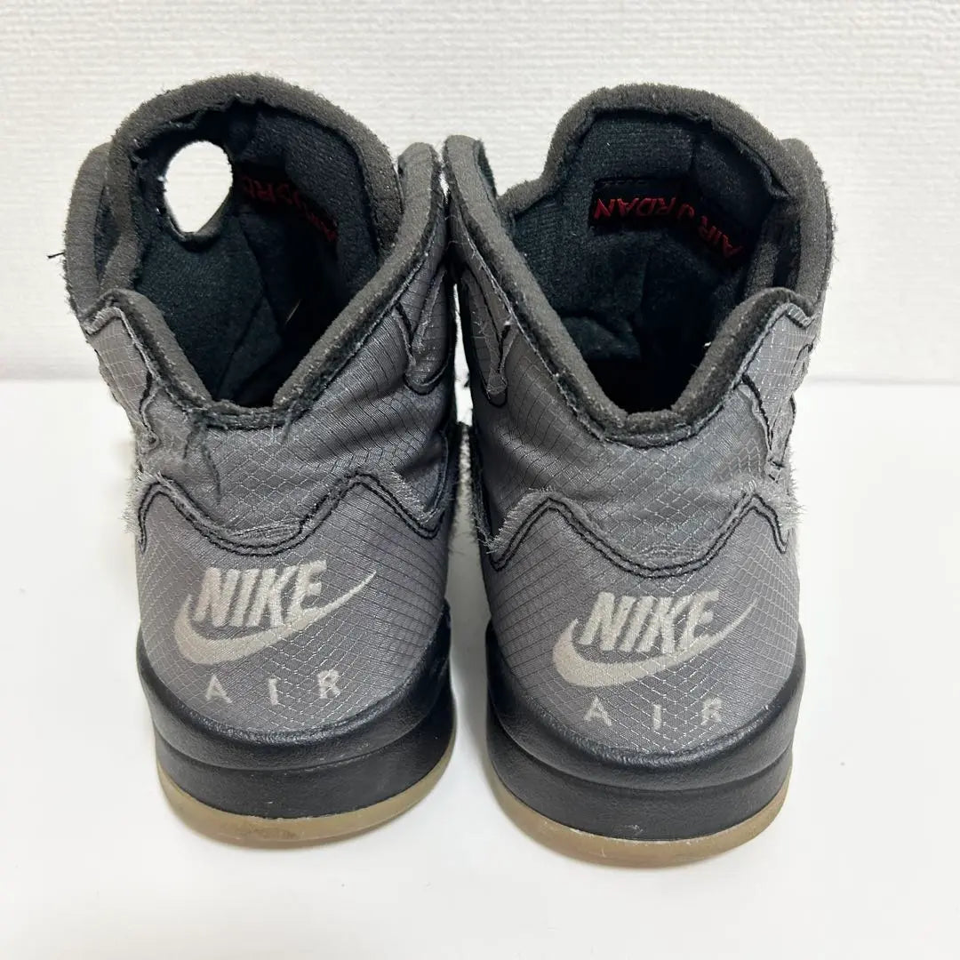 Beautiful condition ✨ 26cm Nike Air Jordan 5 Off-White Muslin Black