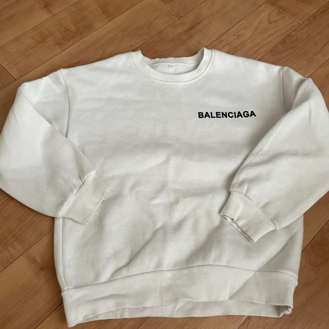 Korean Fleece-lined White Sweatshirt 13