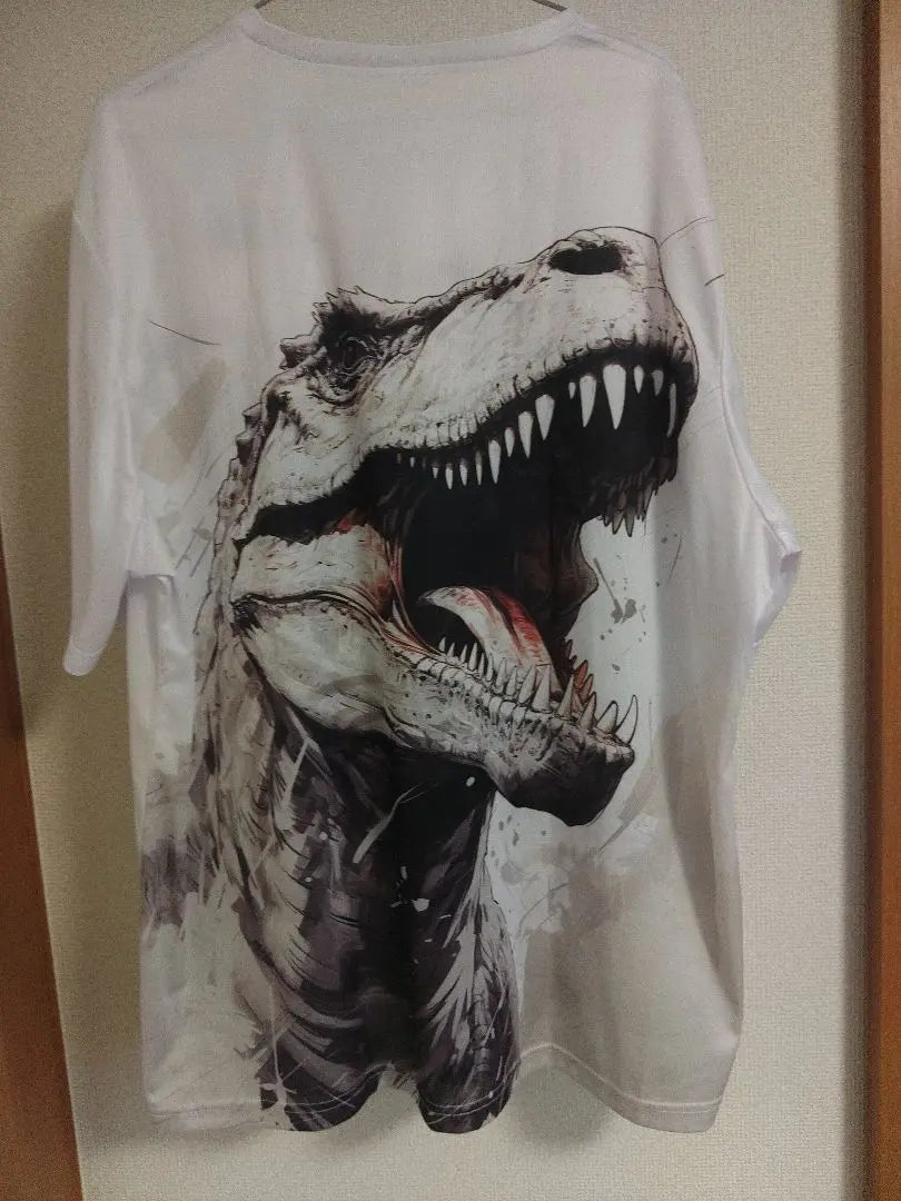 Camiseta de dinosaurio | 恐竜Tシャツ