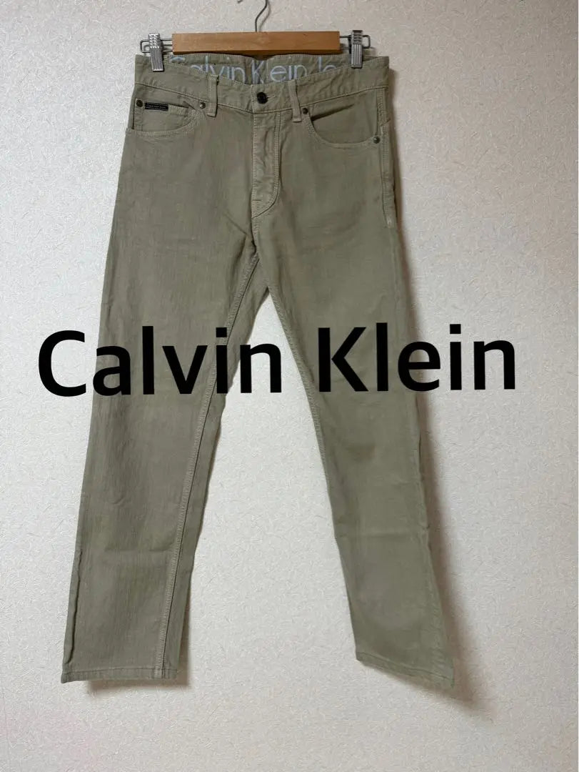 Calvin Klein unisex leather patch