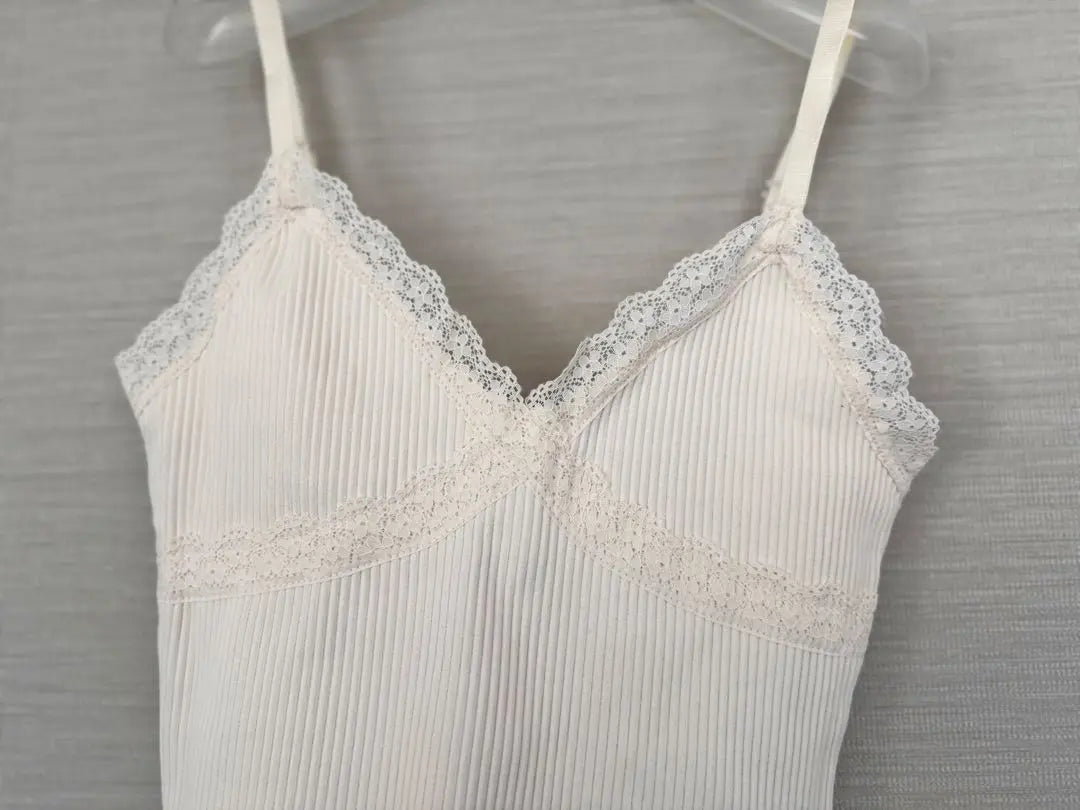 H&M cropped lace camisole bustier