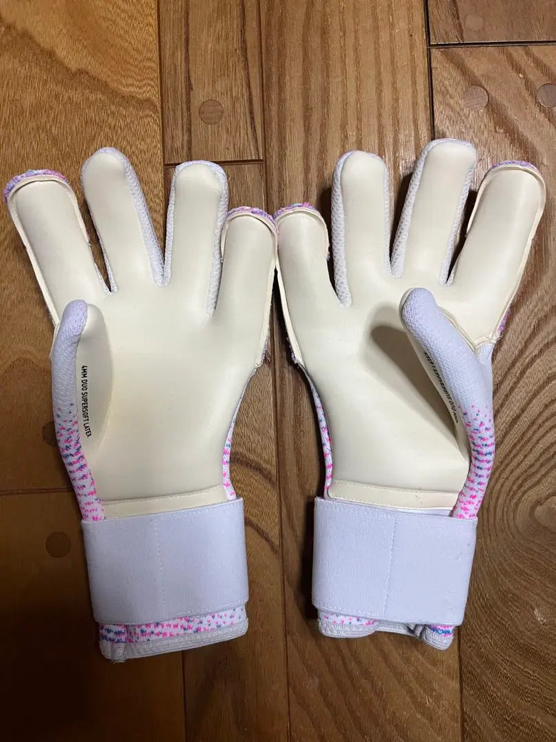 New, discontinued product, Puma Keeper Glove, Future Pro, HYBRID, No. 7