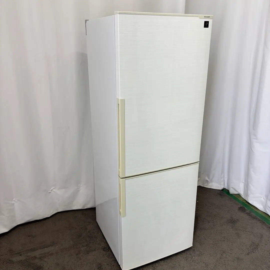 ★399 Sharp refrigerator 272 liters large free installation cheap white beautiful used