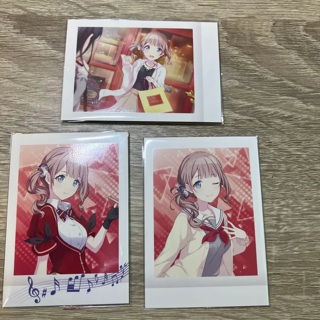 Mochizuki Honami, bulk sale