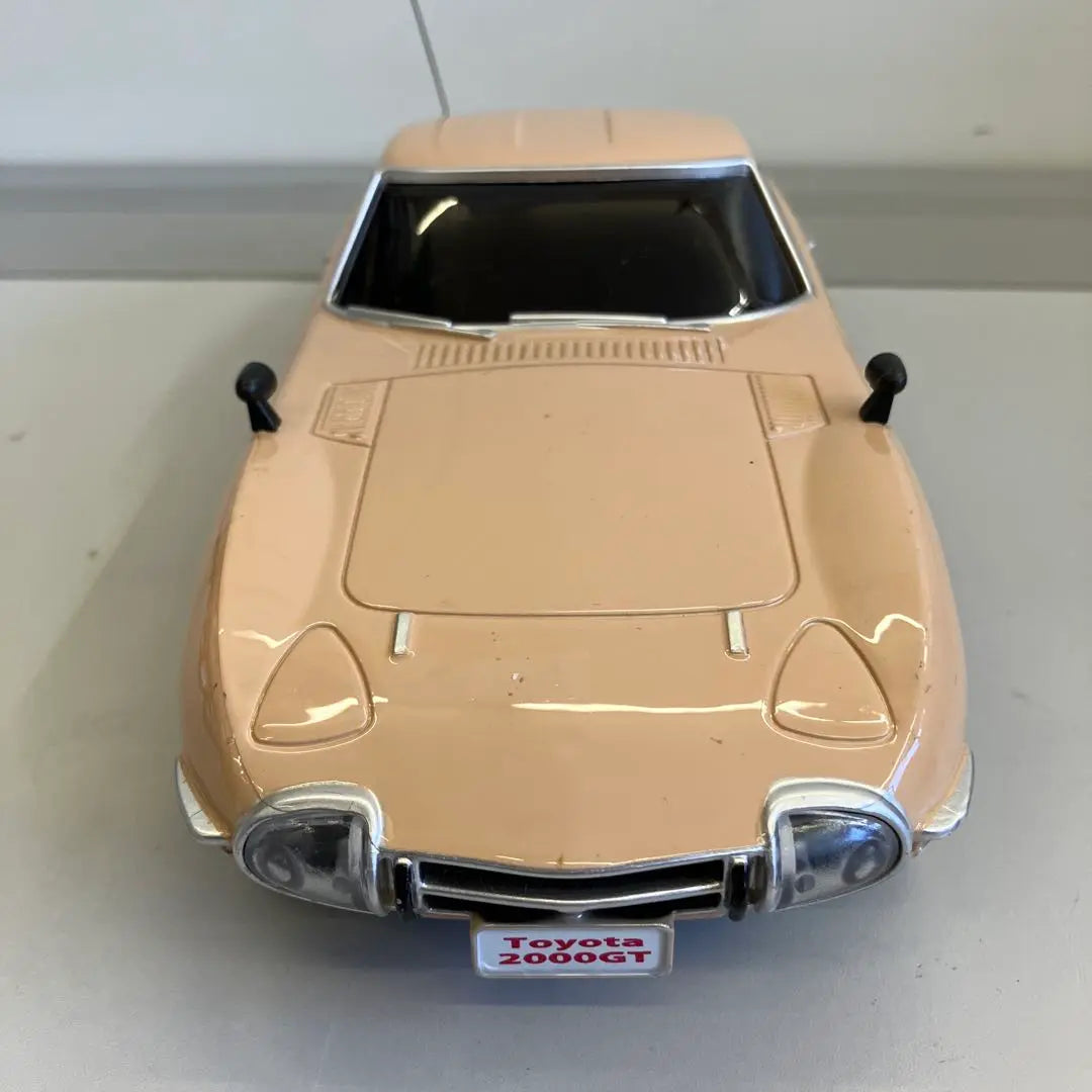 Junk item Showa Retro Toyota 2000GT Radio-controlled minicar car Car Famous car Old car