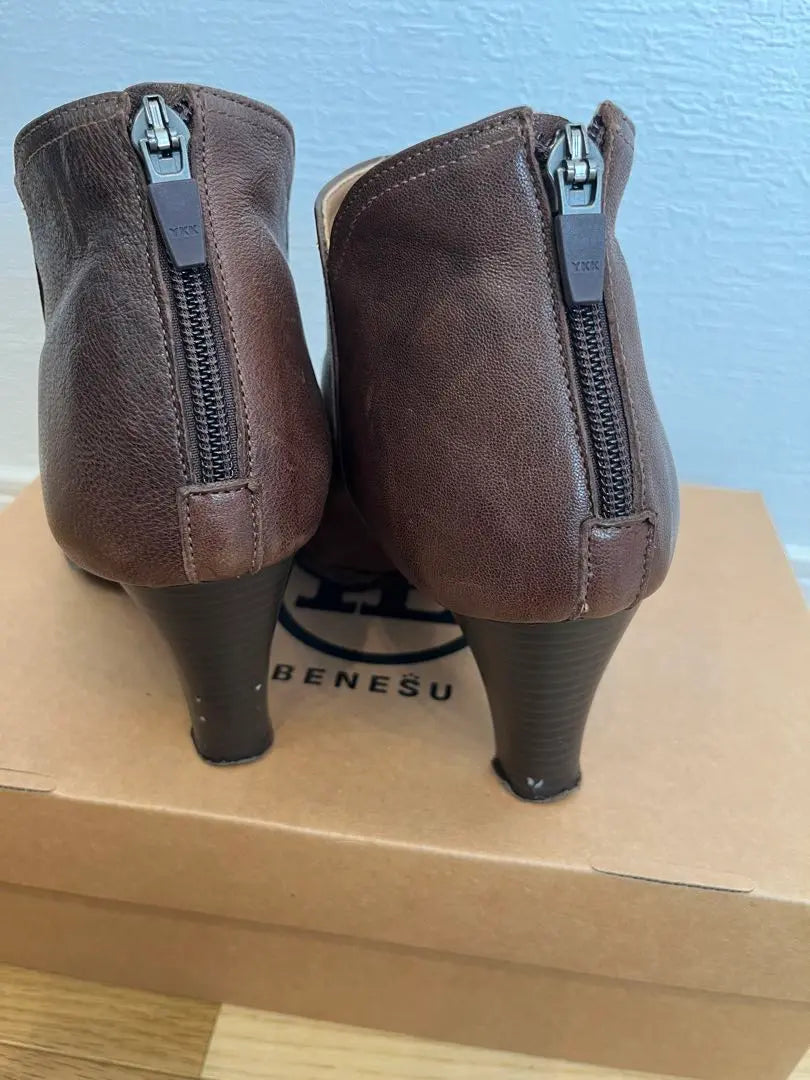 [Price reduction] Benesh Booty Short Boots 23 Brown