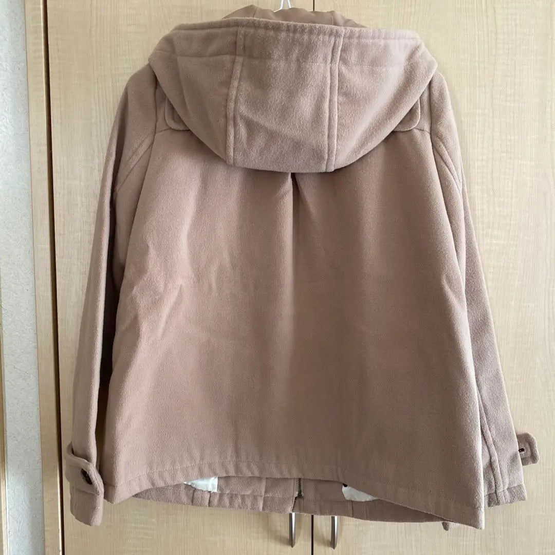 Trenca con comida beige | ベージュ フード付きダッフルコート