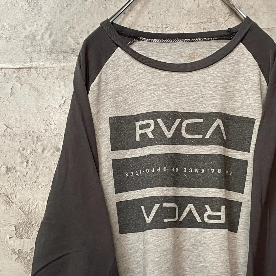 RVCA Balance Opposites Raglan Sleeve Long T-shirt