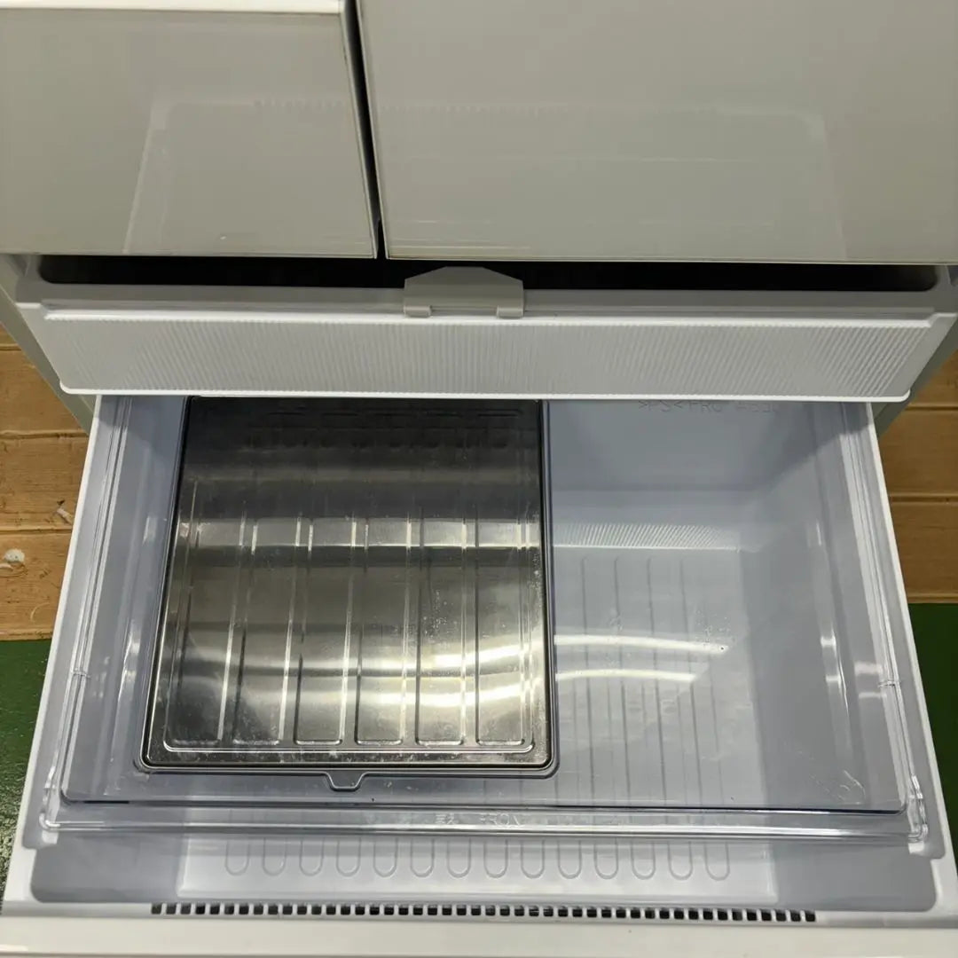 181Z Refrigerator 5-door 500L or more Large refrigerator SHARP with automatic ice making