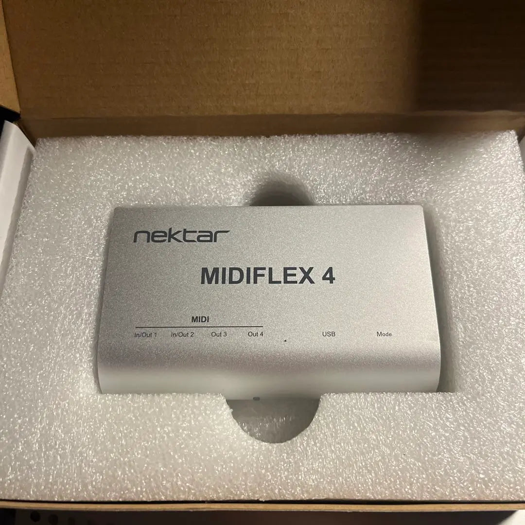 nektar MIDIFLEX 4 [With box] Good condition⭐︎