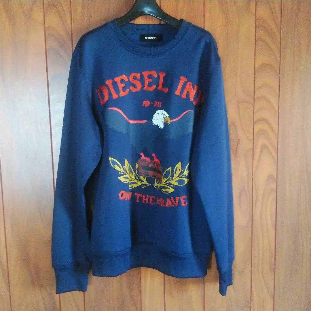 [Unused, anonymous delivery] DIESEL sweatshirt, eagle motif, print and embroidery