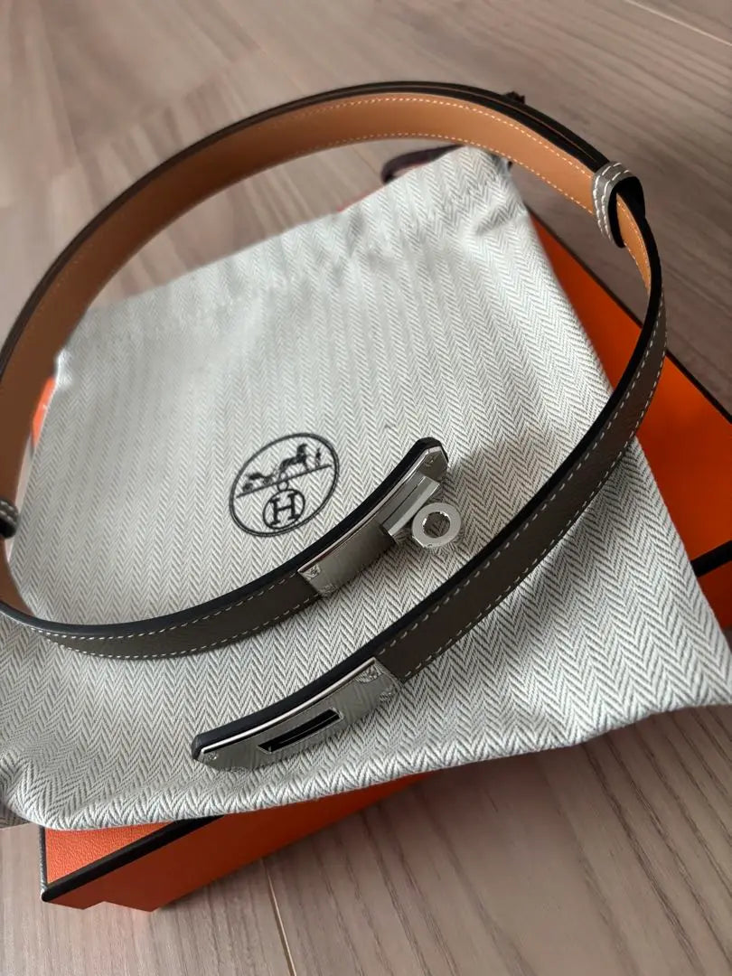 [Regular price: 200,000] Hermes new Etoupe Kelly Belt Silver Hardware