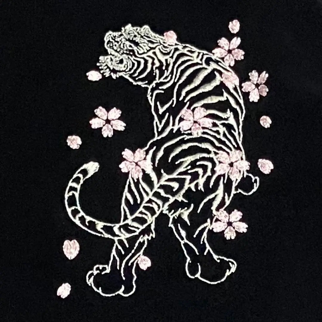 [Raro] Oboro Oboro Sukajan Velour Tiger Tiger Patrón japonés bordado de gran tamaño